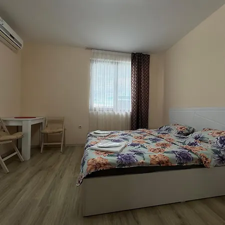 равда аполон 9 Apartament *